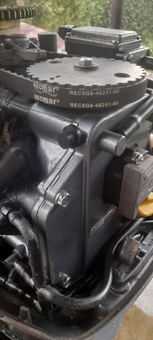 Продавам Ямаха 4т. С ел стартер и алтернатор.Мотола е с дълъг ботуш.