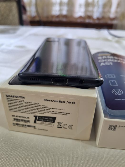 Samsung a51 4/64gb Global