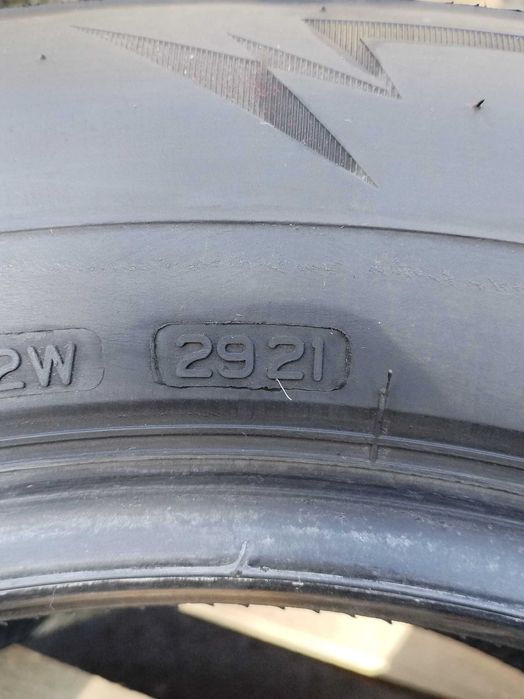 Продавам 4 бр. зимни гуми Bridgestone