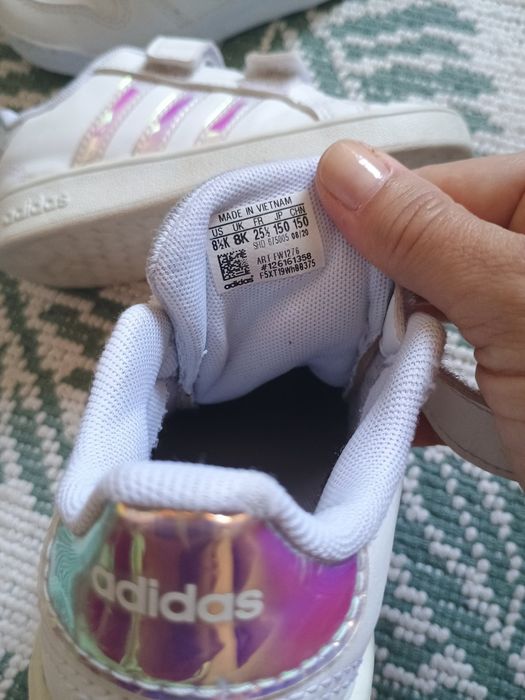 Детски маратонки Адидас 25 и 1/2