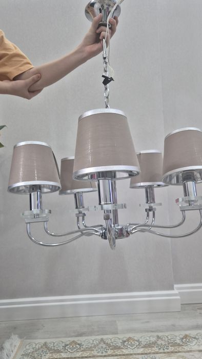 Продам люстру бу