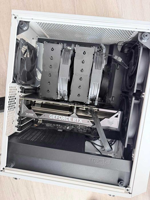 Геймърски компютър Ryzen 5 7600X / RTX 4070 TUF / 32GB DDR5 / 1TB NVMe