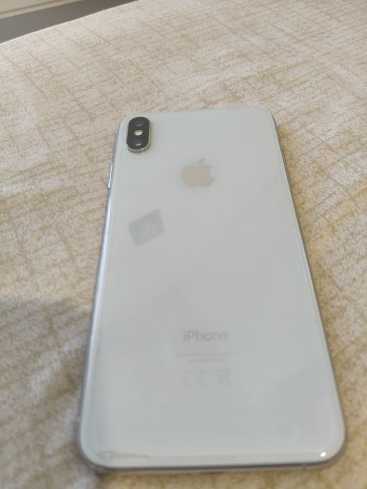 iPhone xs  512..