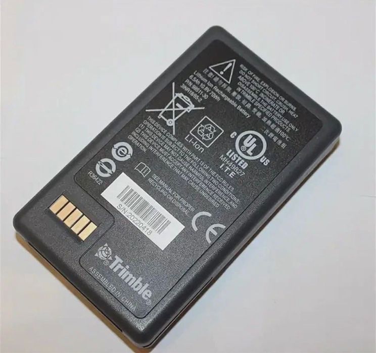 Продам батарею Trimble