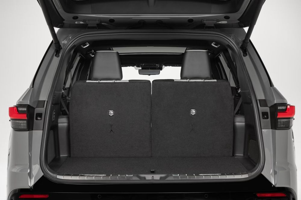 Lexus TX 500h 2026 модель