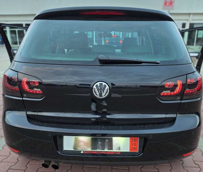 VOLKSWAGEN Golf 2010 — imagine 4