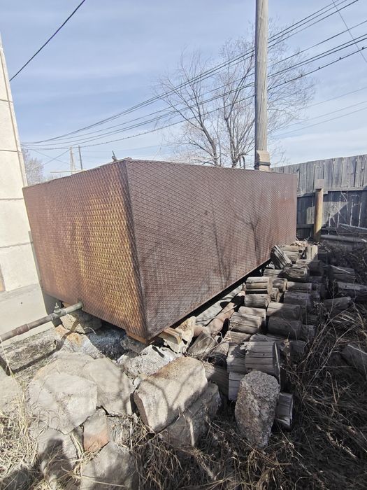 Бак под ГСМ топлива