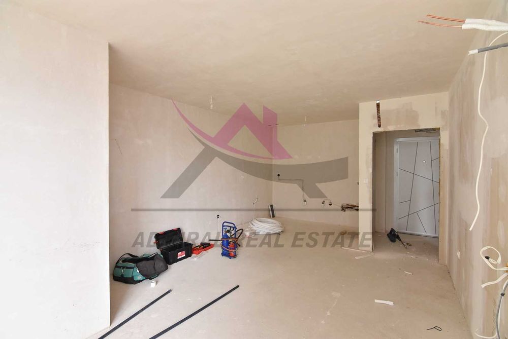 Продава се Многостаен апартамент в Варна, Кайсиева градина - 189 кв.м за 945 €/кв.м - Снимка #11