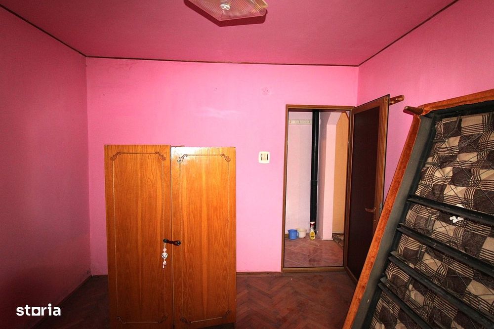 Apartament cu 3 camere in Micro 19