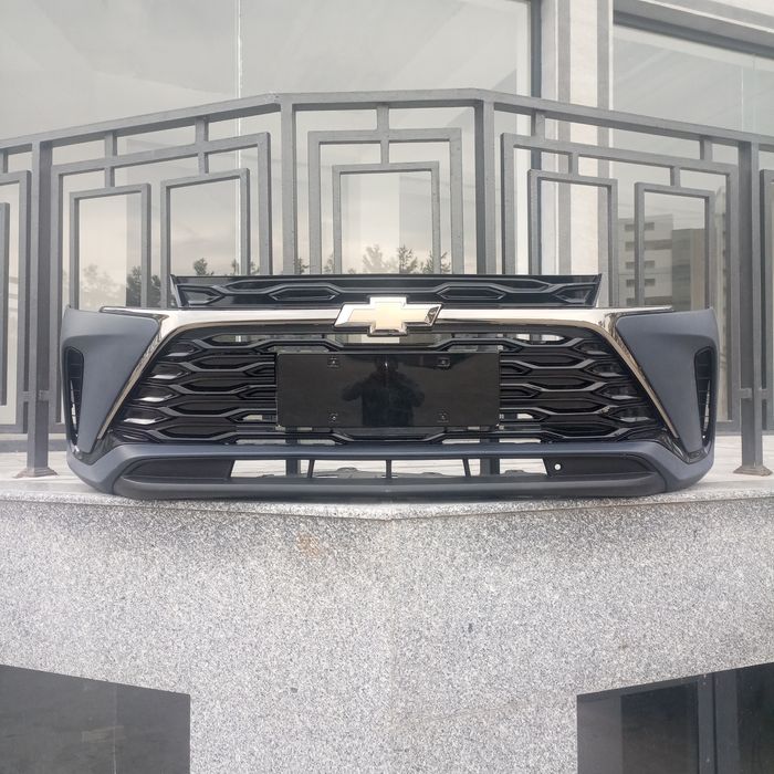 Monza bamper yengi v sbore