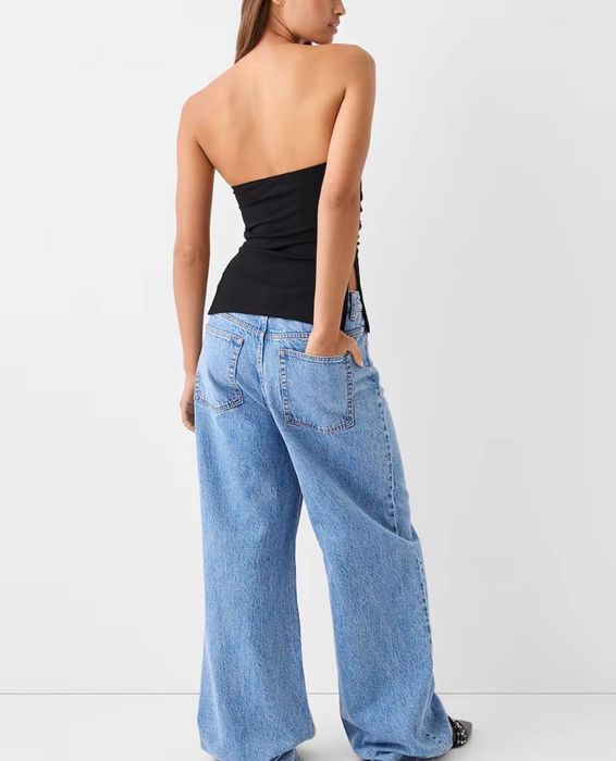дънки bershka нов