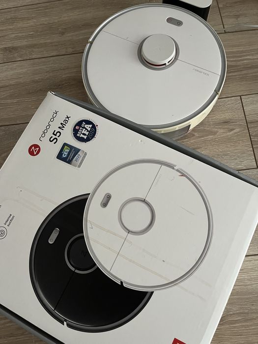 Продам робот пылесос