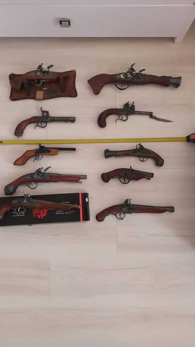Pistol de colectie,panoplie
