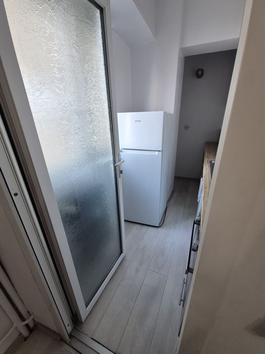 Închiriez apartament cu o camera ultracentral
