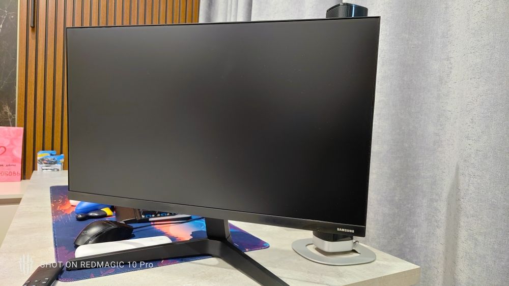 Монитор Samsung 75гц
