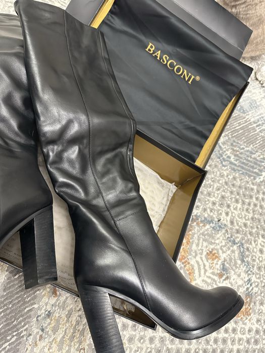 Ботфорты Basconi зимние.