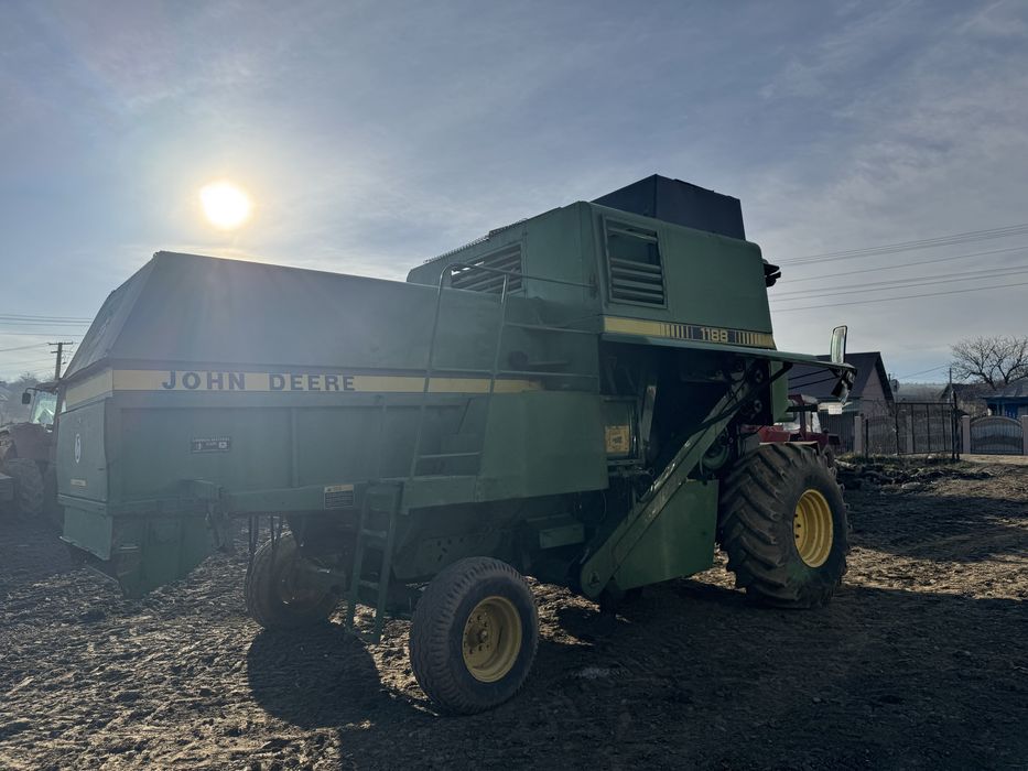 Combina John Deere 1188