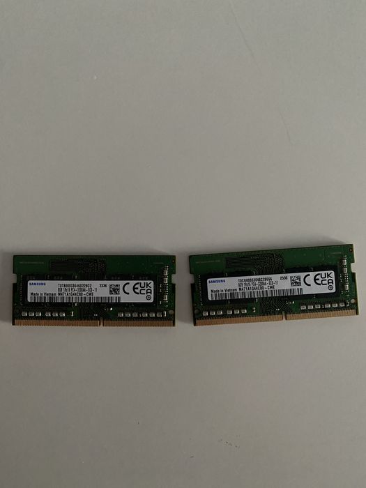 Memorie RAM laptop Lenovo DDR4 – 2 plăcuțe de 8gb stare foarte bună