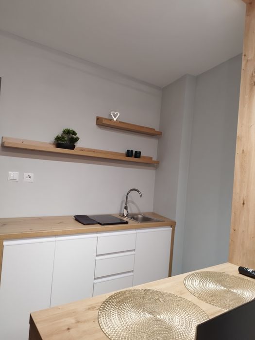 Cazare regim hotelier/Tranzit Iași Palas