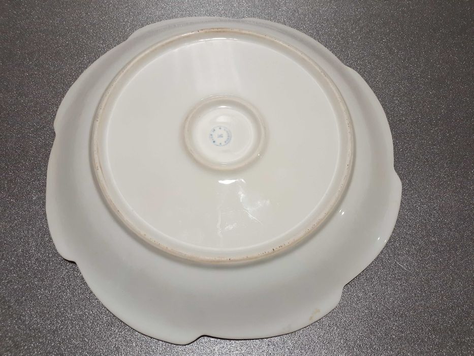 Плато.29,5см.Красиво.За ордьоври от 70-те.