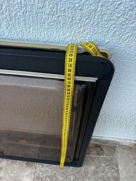 Geamuri originale Dometic/Seitz pentru autorulota - complete