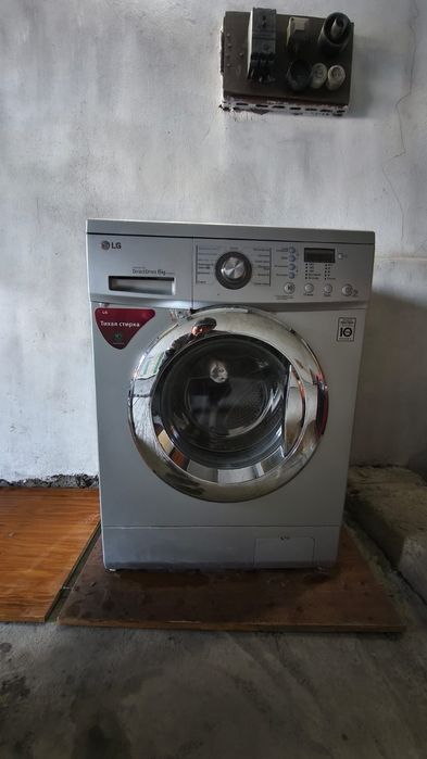 Продам стиральную машинку
