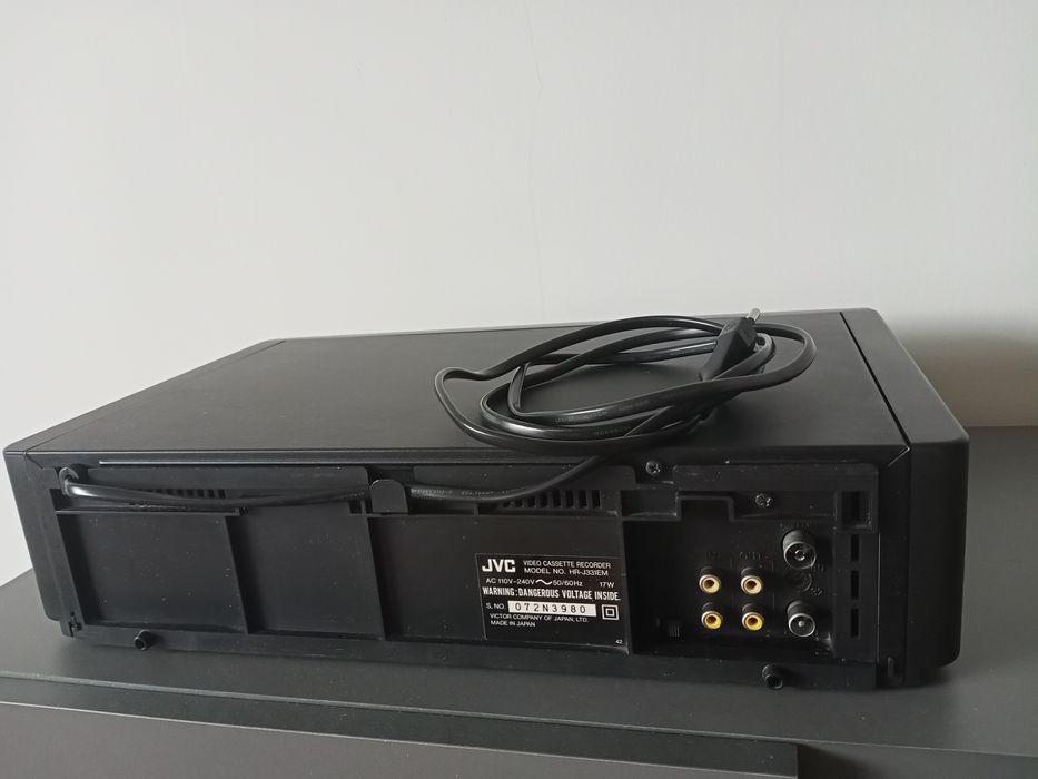 видеомагнитофон JVC. Япония