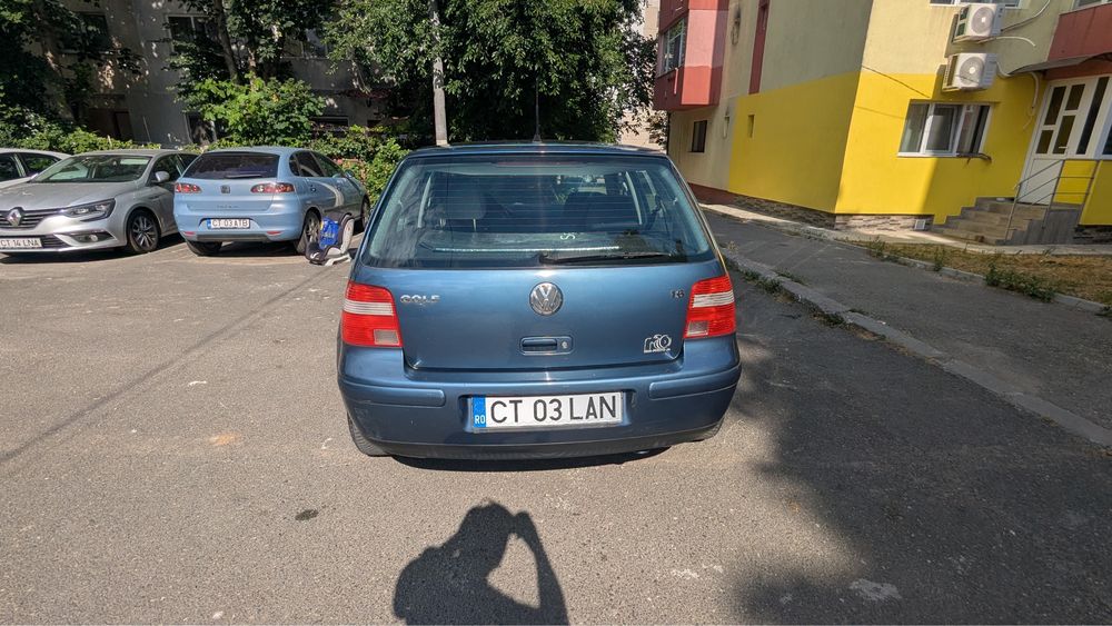 VOLKSWAGEN Golf 2004 — imagine 4