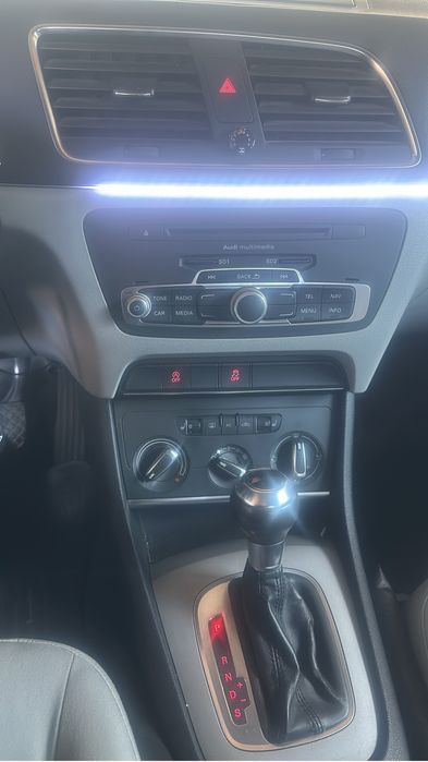 Audi Q3 Quattro 2012 2.0 tdi 177 cai stronic