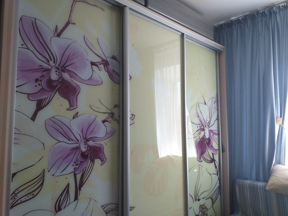 Мебель для спальни, шкаф