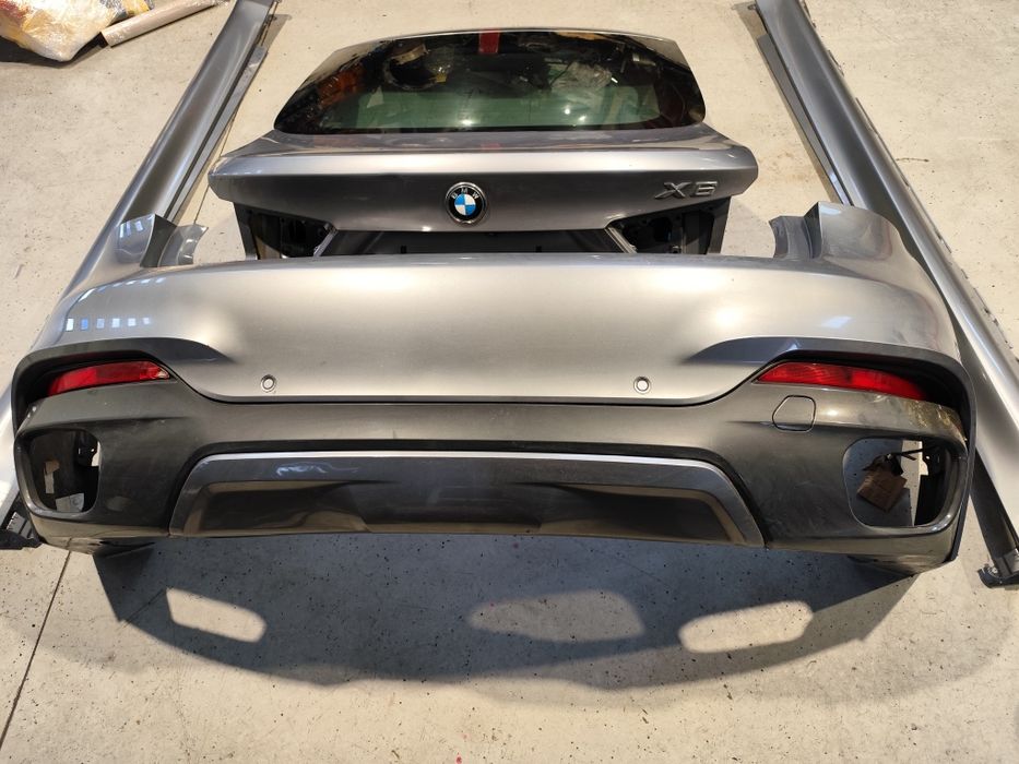 Bara spate M BMW X6 f16. Prag M. Haion BMW X6 F16. 2014-2019