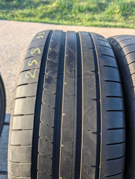 SET 2 Anvelope Vara 255/55 R19 DUNLOP Sport Maxx RT2 111W - SUV