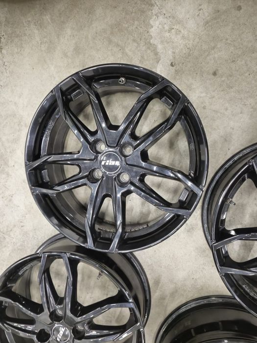 Jante 4x100 R17 Kia Stonic Rio Hyundai Fiat Spider // impecabile