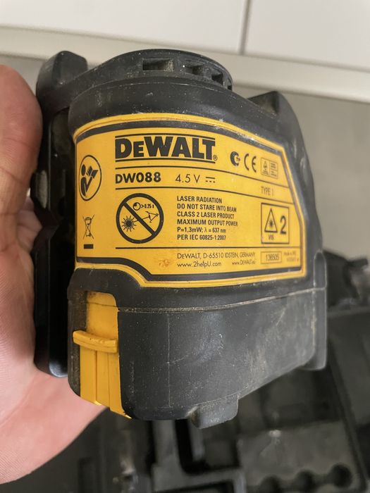 Laser dewalt defect !!! Linie rosiie
