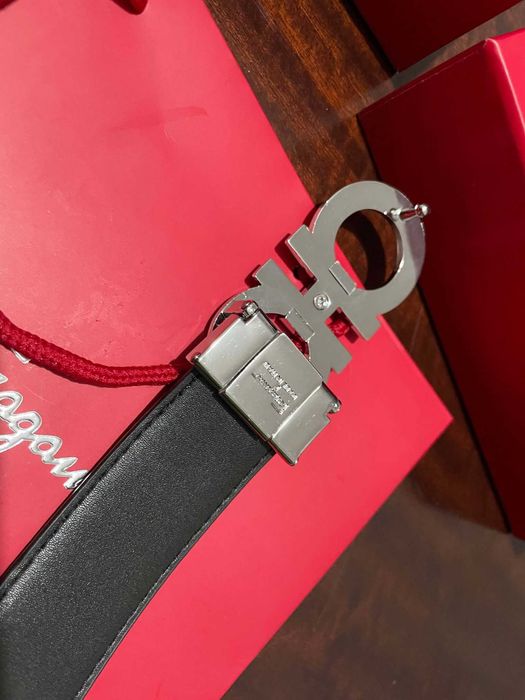 Curea Salvatore Ferragamo originala brand new in box