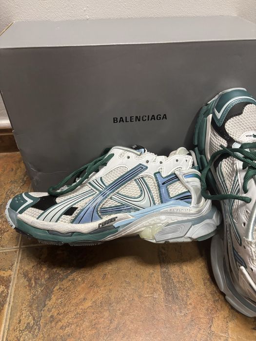 Рядък модел Balenciaga Runner