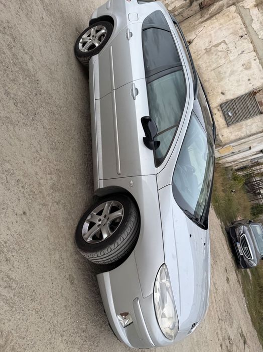 Vând Peugeot 407 SW 2.0