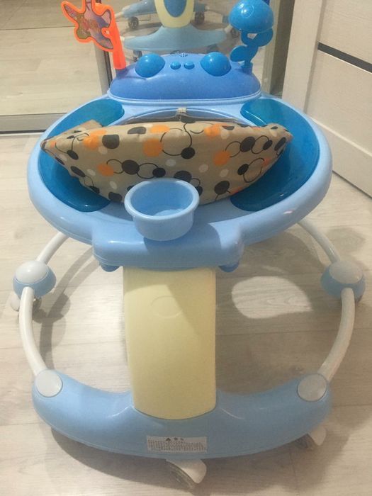 Продам ходунки в отличном состоянии