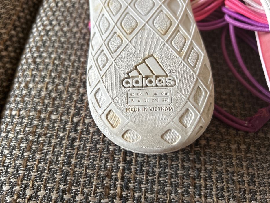 Дамски джапанки Adidas