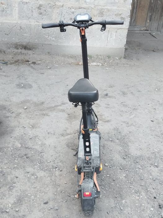 Продам электросамокат