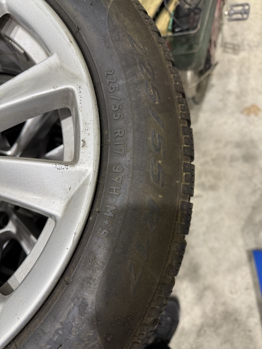 Оригинални джанти с гуми за BMW 17 цола