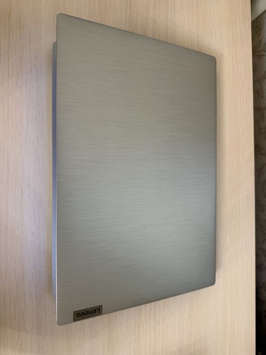 Lenovo IdeaPad 3 15ADA05