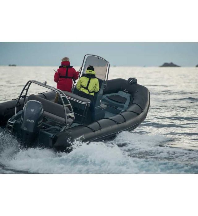 Barci gonflabile si RIB Zodiac RETUBING KlassBoats.com