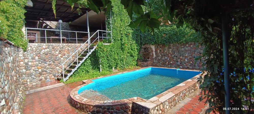 Дача возле бочки обменяю