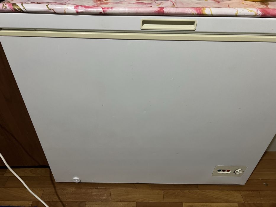 Ларь морозильник …….