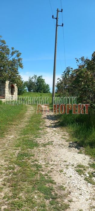 Парцел в Варна, област-с.Добрина площ 1150 цена 17000