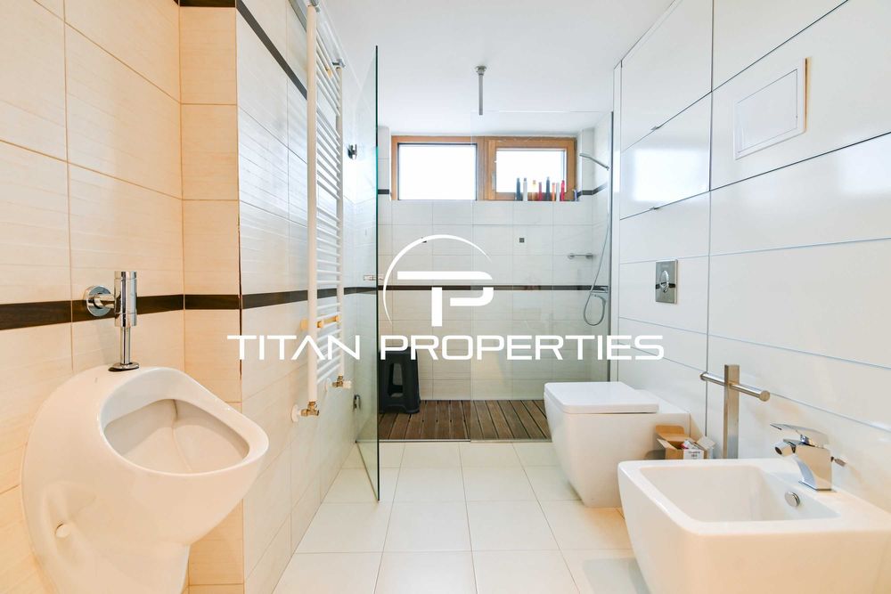 Дава се под наем Тристаен апартамент в София, Център - 200 кв.м за 2000 € - Снимка #15