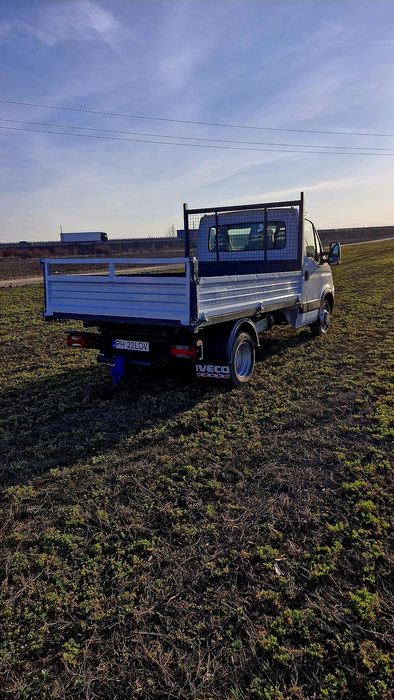 Vând 35 c 15 basculabilă în acte doar pe spate