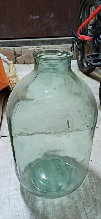 Банка 10-литровая