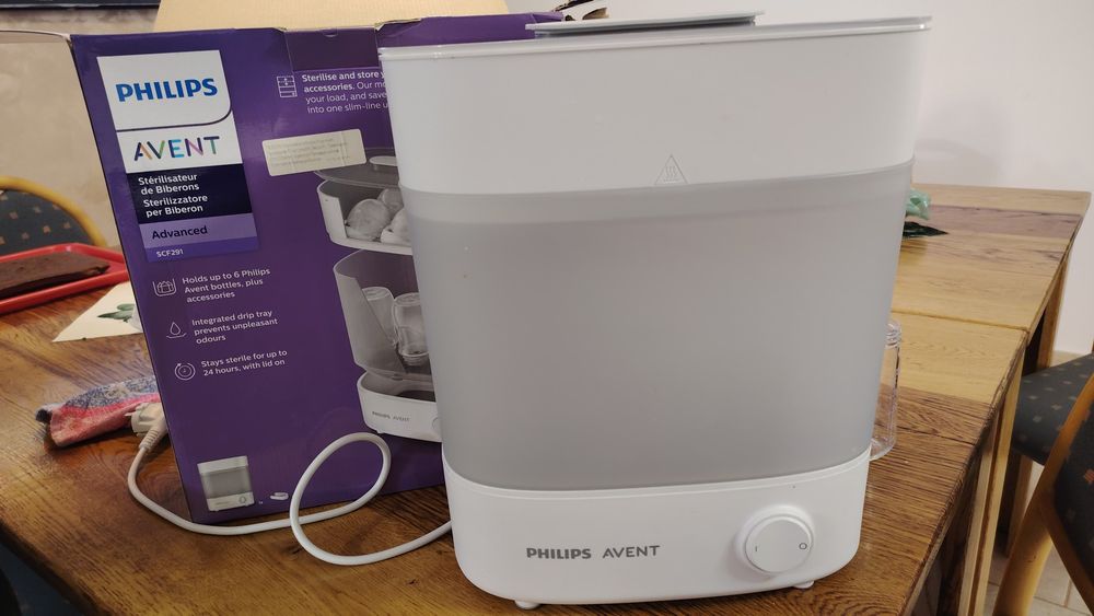 Sterilizator Philips Avent distruge 99,9% din germeni 
Sterilizator